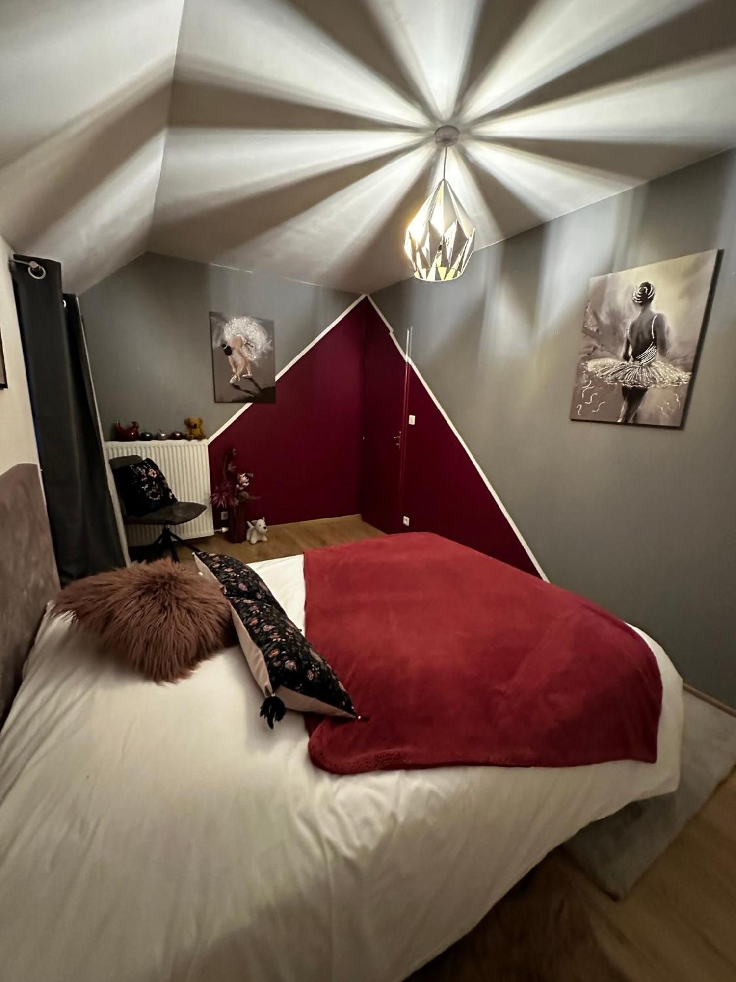 Les Temps Heureux Exclusivement Familles Quimper Exterior foto